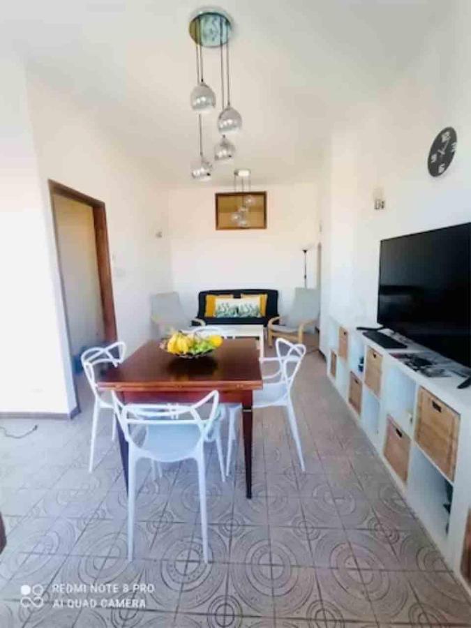 Naxos 101 Apartment A Due Passi Dal Mare Giardini Naxos Eksteriør bilde